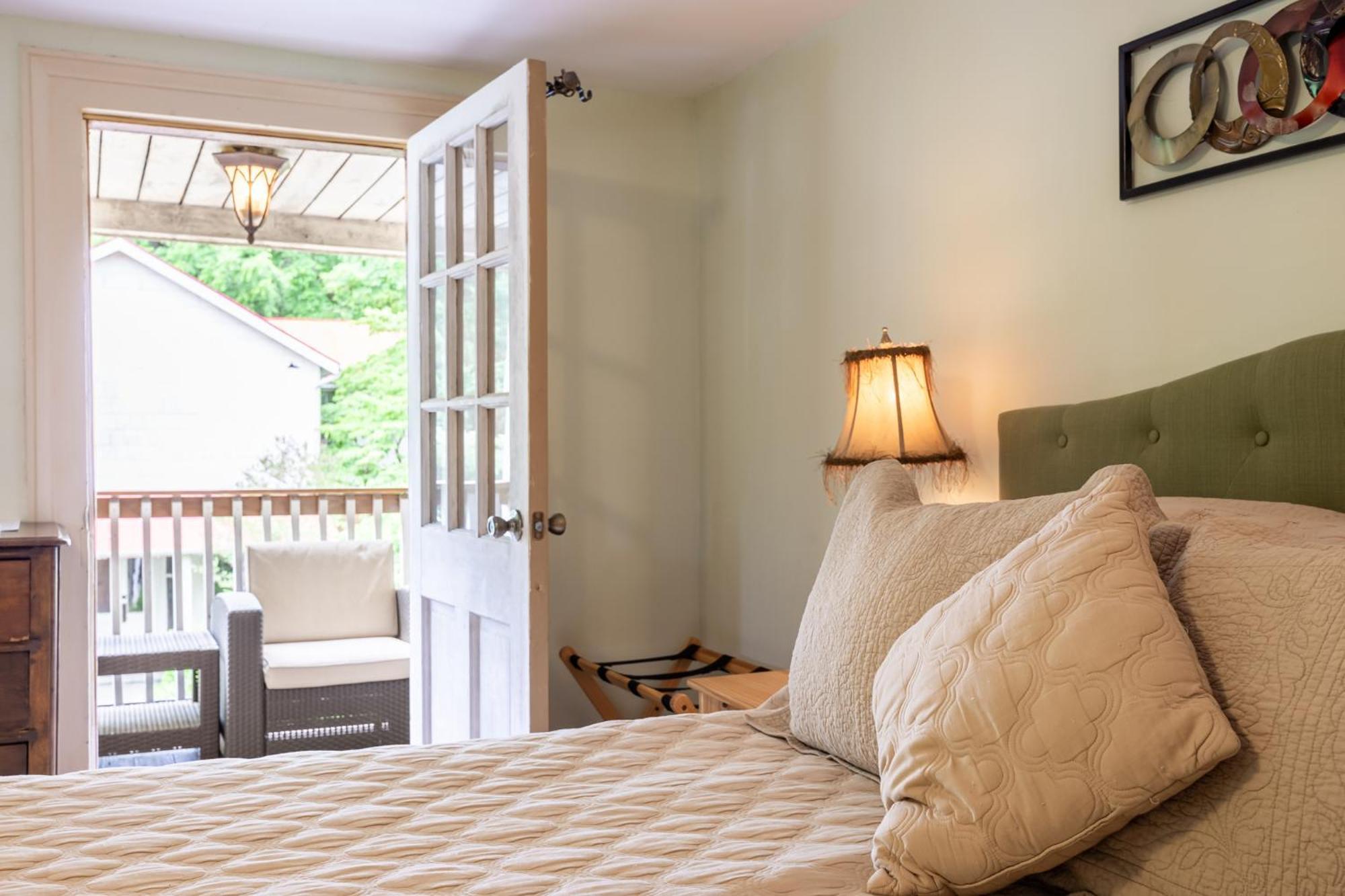 Earlysville Bliss Point Farm And B&B, Llc מראה חיצוני תמונה