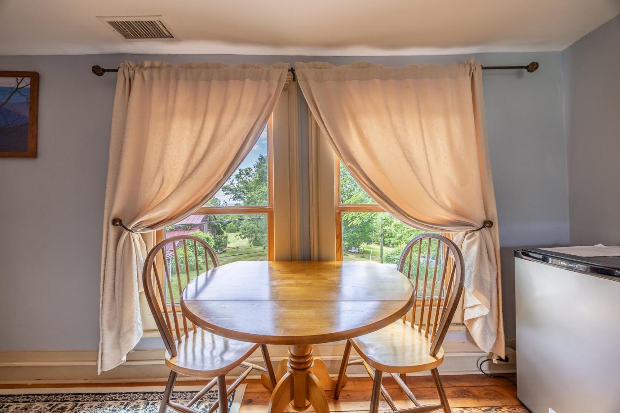 Earlysville Bliss Point Farm And B&B, Llc מראה חיצוני תמונה